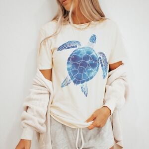 Sea Turtle Graphic Tee Watercolor Illustration Nature Art Shirt